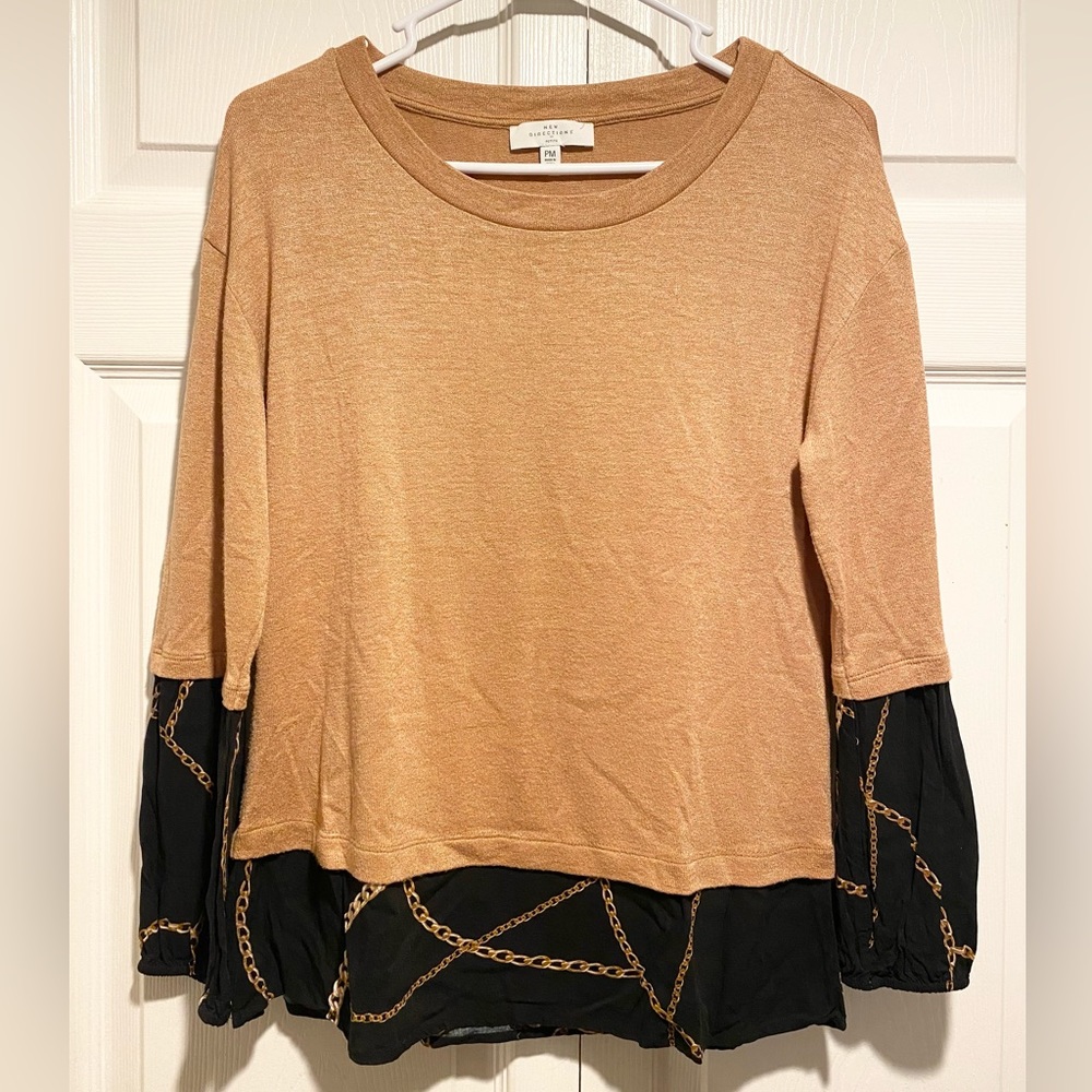 ⭐️ New Directions Tan and Black Long Sleeve Shirt